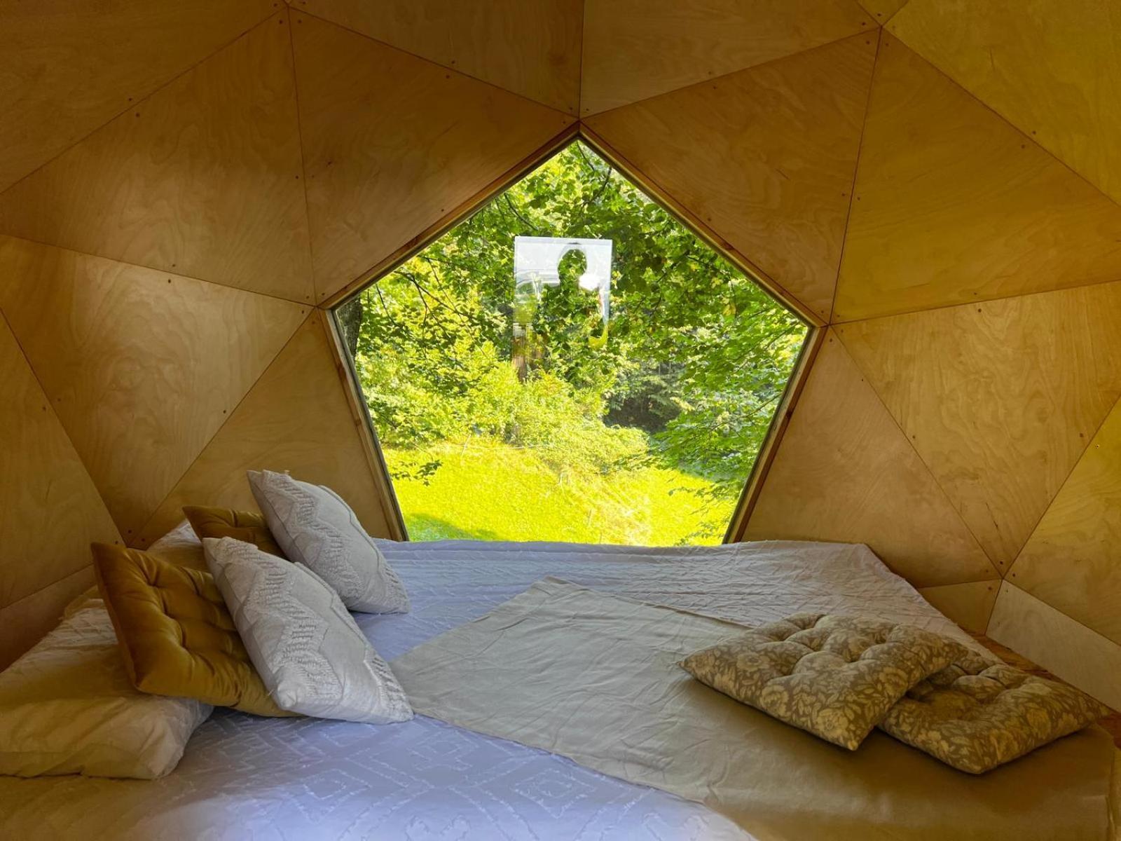 T'Glamp Bee House Hotel Rovte ภายนอก รูปภาพ