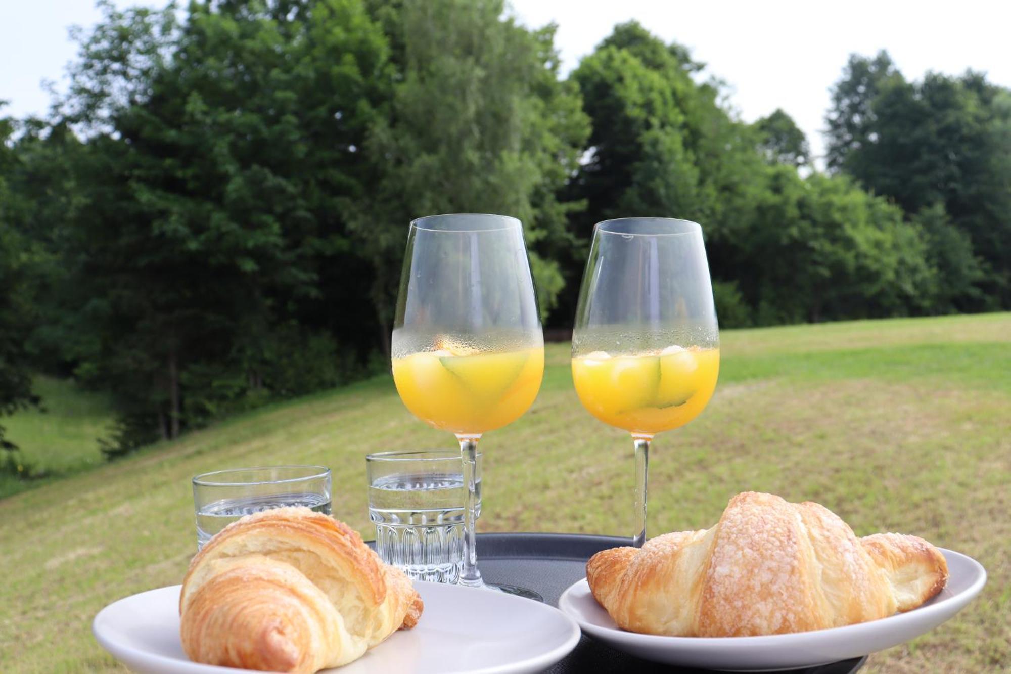 T'Glamp Bee House Hotel Rovte ภายนอก รูปภาพ